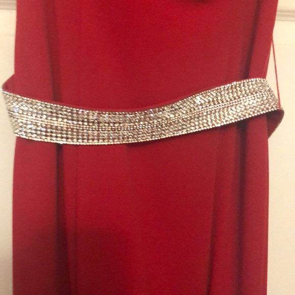 Red prom dress - Picture 5 of 8